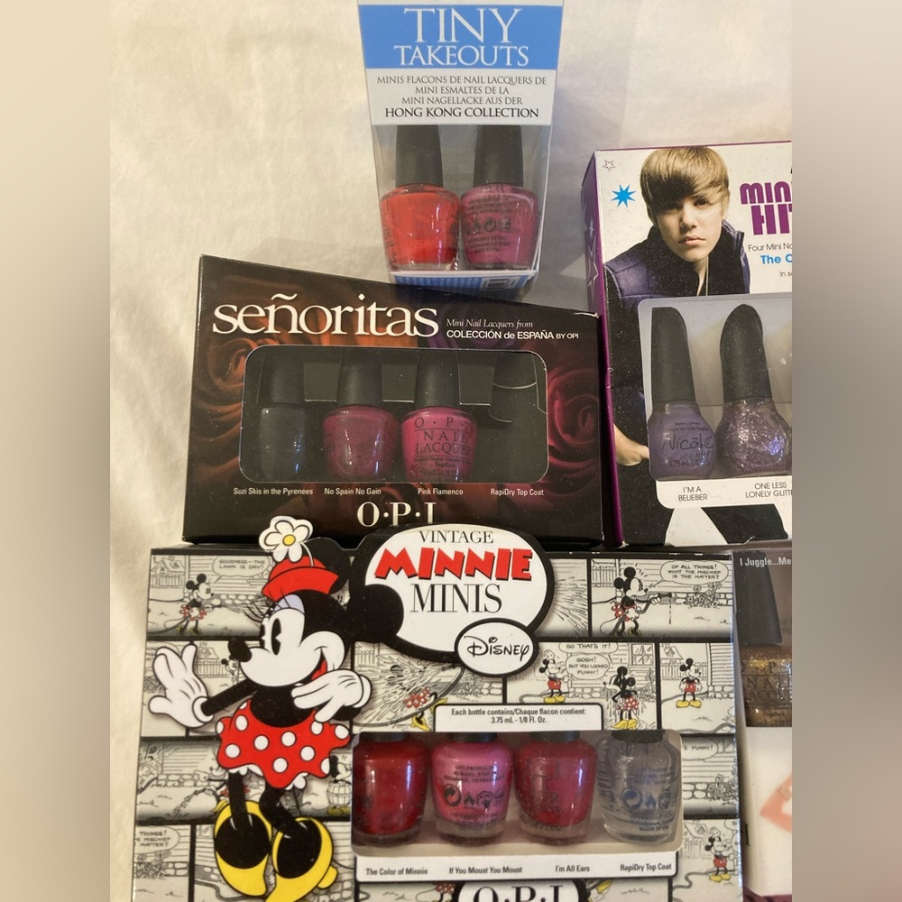 assorted mini collections - Picture 2 of 4